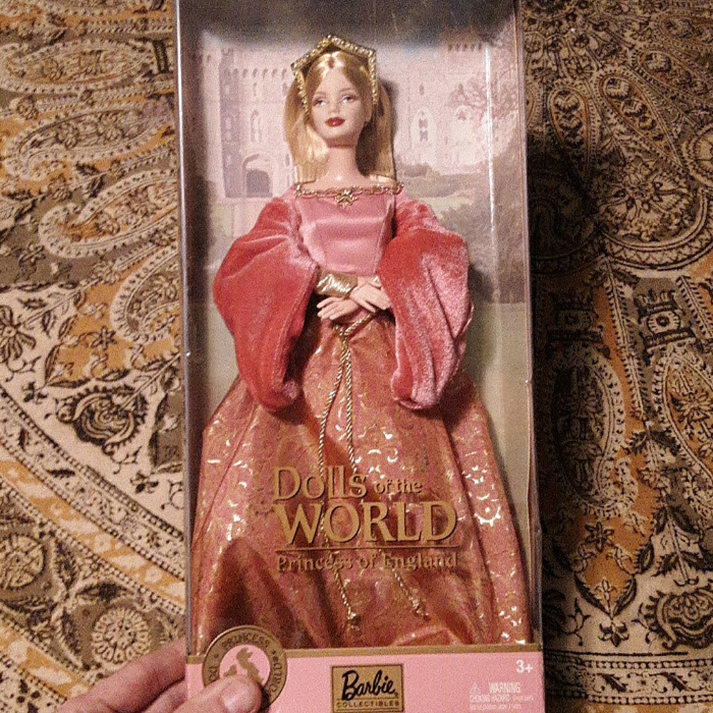 Vintage Barbie princess of england doll